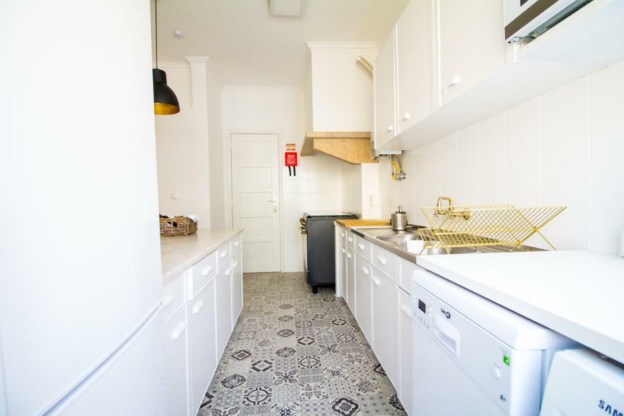 Avenidas Cozy Apartment Lisbon Exterior photo
